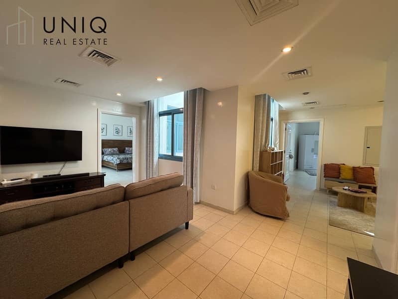 19 Living Area 12. jpeg