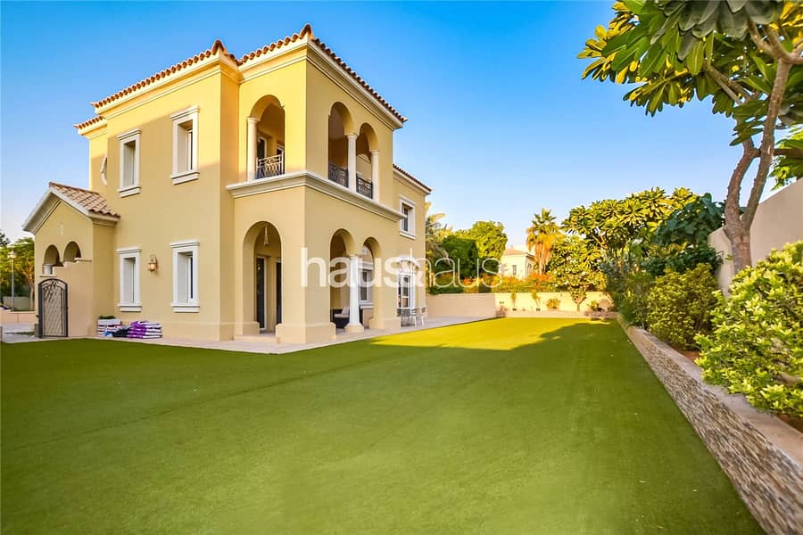 Exclusive | Well Maintained | Renovation Potential