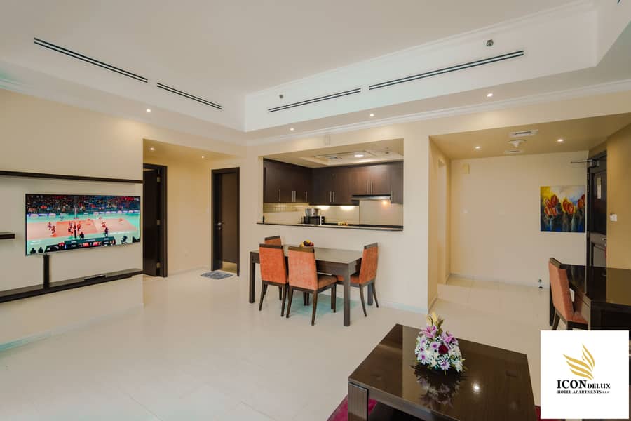 LIVING ROOM. JPG