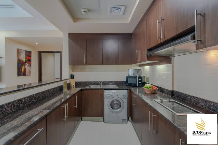 2 KITCHEN. jpg