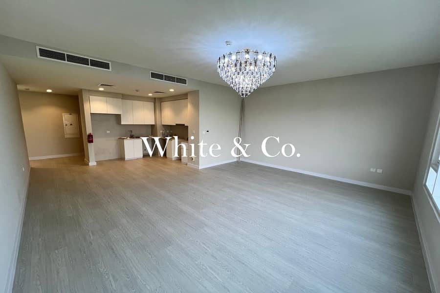 Single Row | Upgraded Flooring |4 Cheques