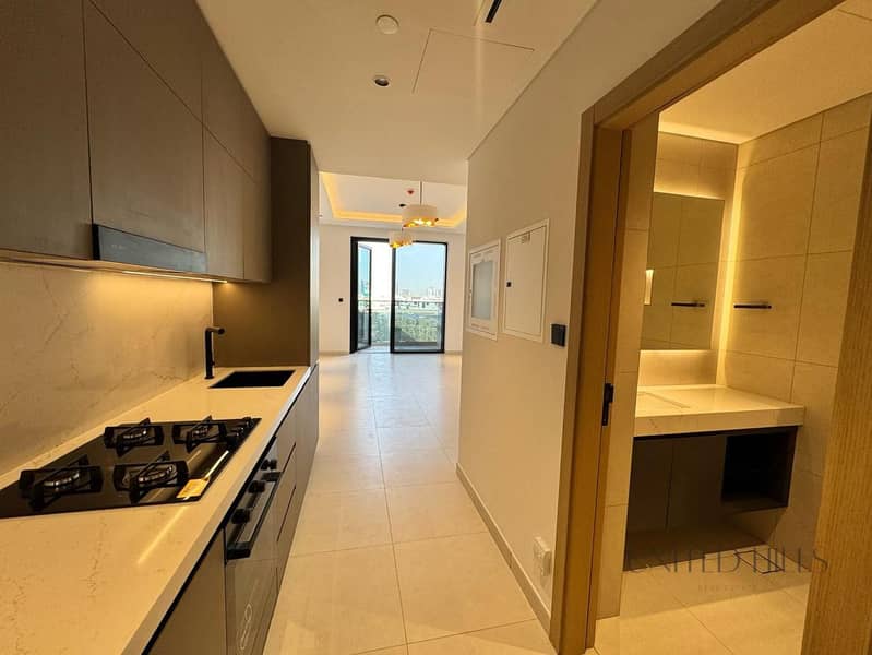 Brand New Studio | Ready to Move | Pool View - Image 4