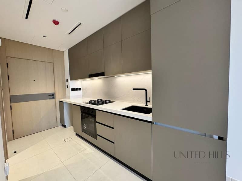 Brand New Studio | Ready to Move | Pool View - Image 8