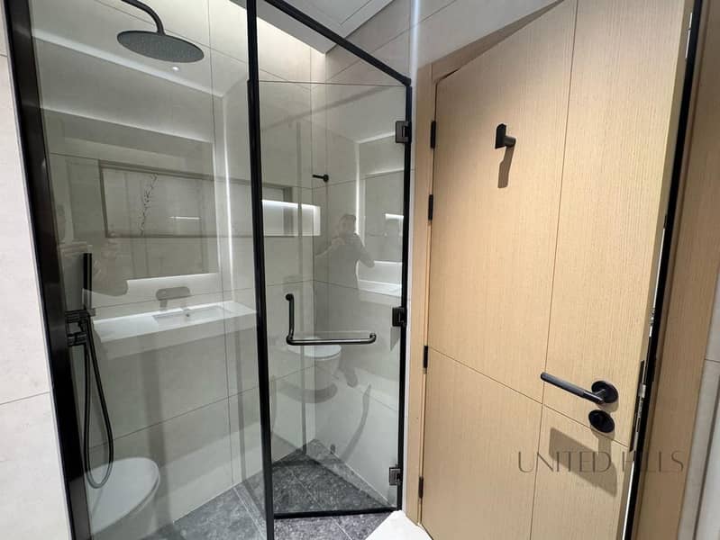 Brand New Studio | Ready to Move | Pool View - Image 12