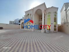 7 master bedrooms | Prime location | 2 living rooms, VIP finishing.