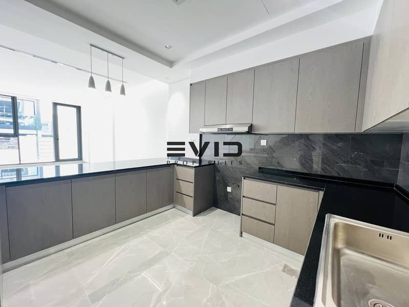 位于阿尔弗雷德街区，阿尔弗雷德西区 5 卧室的公寓 250000 AED - 12106412