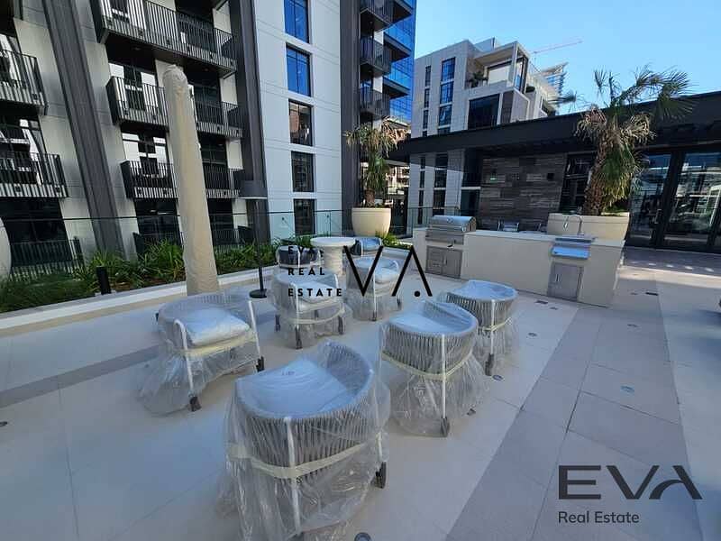 Swimming pool view | Unfurnished | Middle Floor