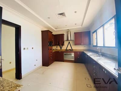 5 Bedroom Villa for Rent in Palm Jumeirah, Dubai - Mid Number | Amazing Garden | Marina Views