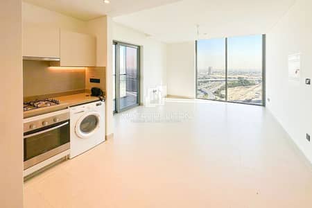 2 Bedroom Flat for Sale in Sobha Hartland, Dubai - High Floor | Corner Layout | Prime Location