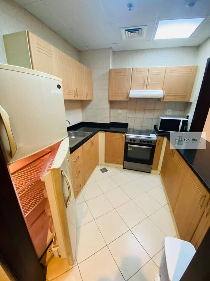 4 Kitchen. jpeg