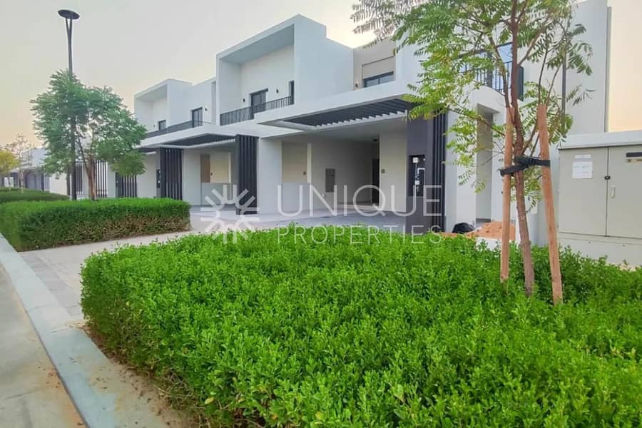 READY TO MOVE IN | VACANT | PRIME LOCATION READY TO MOVE IN | VACANT | PRIME LOCATION