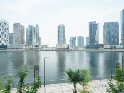 2 Bedroom Flat for Sale in Business Bay, Dubai - Exquisite Lifestyle | Prime Location | Vacant
