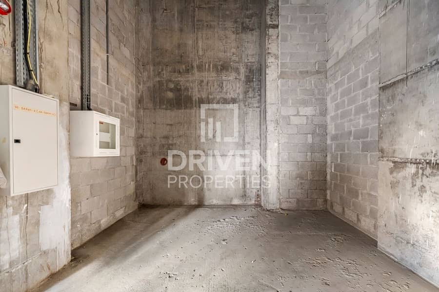 Vacant Retail Space | 4 Cheques | Canal View Vacant Retail Space | 4 Cheques | Canal View