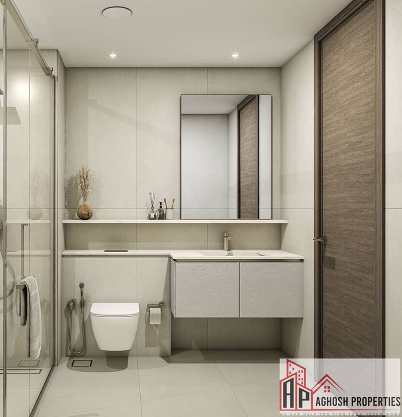 9 Bathroom-3. jpg