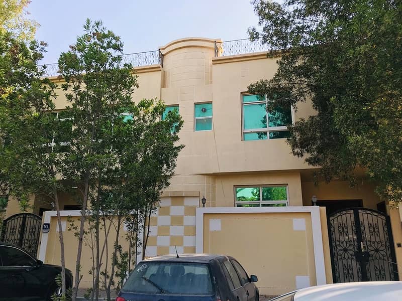 شقة في شارع شخبوط بن سلطان،المشرف 36000 درهم - 4213289