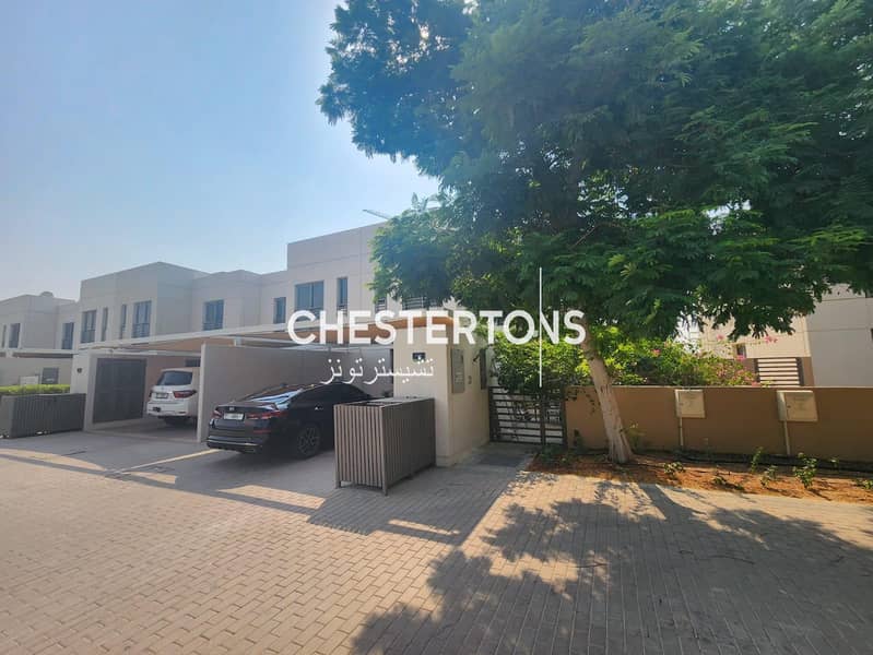 Corner Unit | Spacious Layout | Single Row