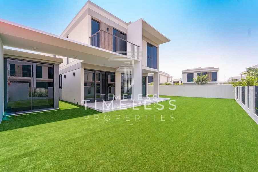 Corner unit | Landscaped | Vacant