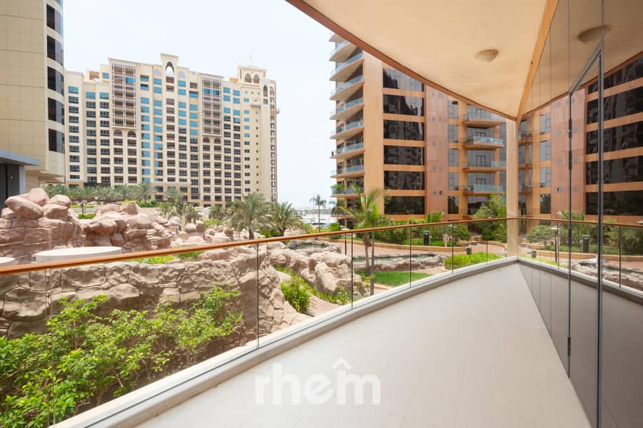 Amazing 3BR | Beachfront Living | Vacant