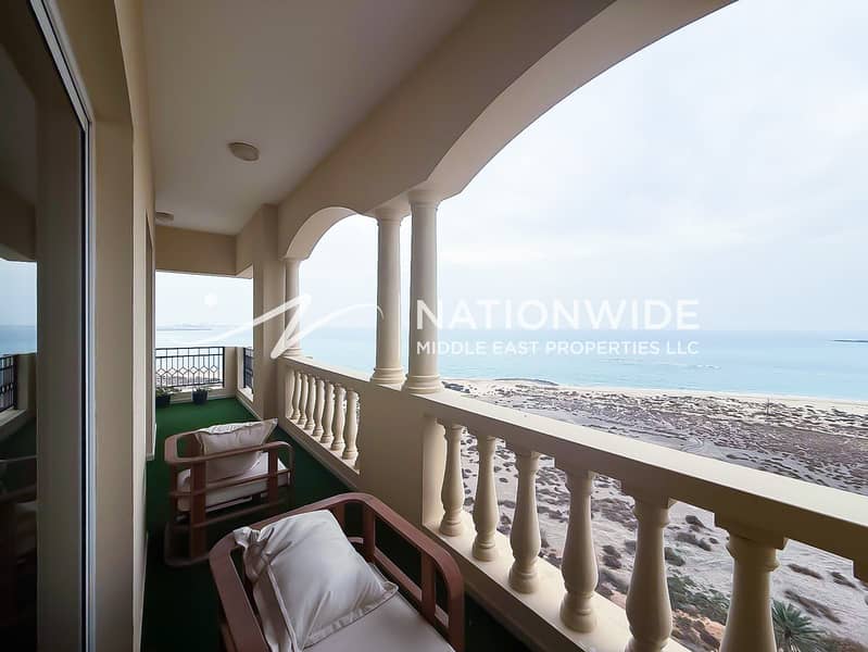 2BR Beachfront Apt | Breathtaking | Full Sea View
