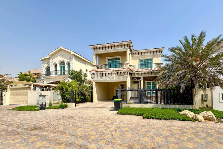 位于别墅区,阿尔迪亚别墅区 5 卧室的别墅 9000000 AED - 12110011 位于别墅区,阿尔迪亚别墅区 5 卧室的别墅 9000000 AED - 12110011