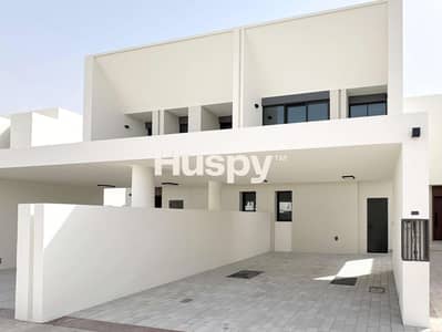 3 Bedroom Townhouse for Rent in Town Square, Dubai - Brand New | Single Row | Vacant