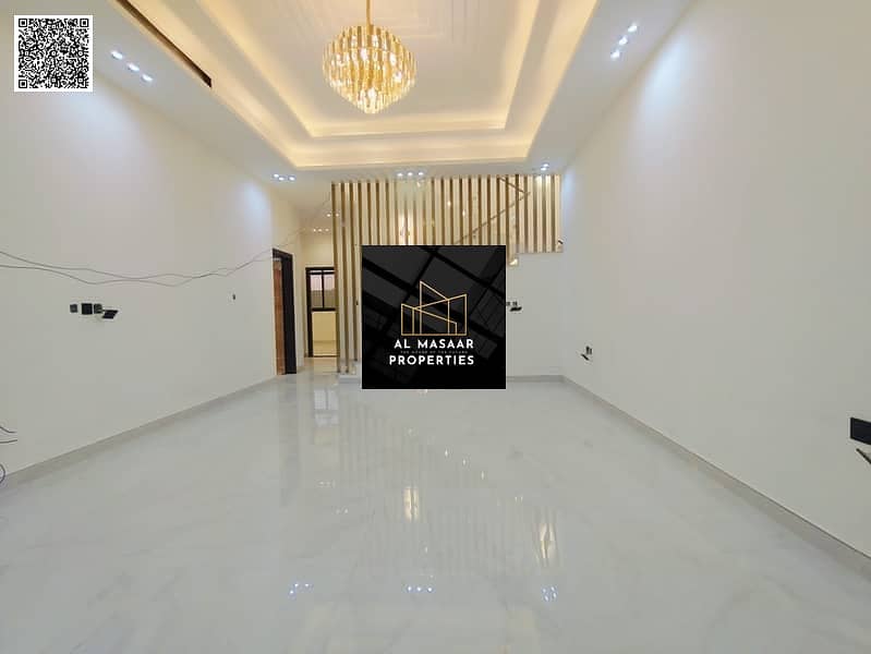 9 782349386-800x600. jpeg