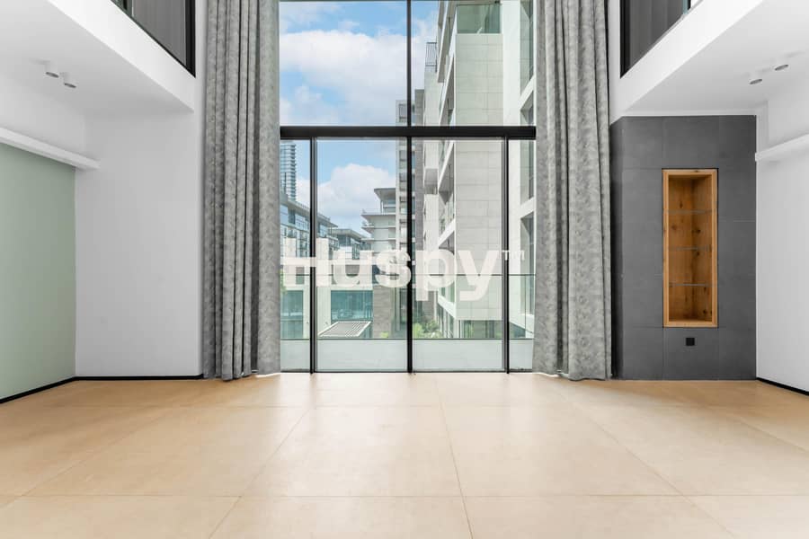 Duplex | Pool View | Vacant Now