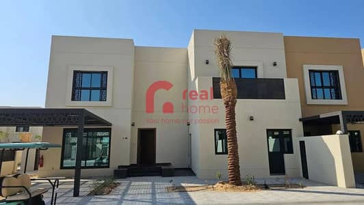 5 Bedroom Townhouse for Sale in Al Rahmaniya, Sharjah - 1740553536472. jpg