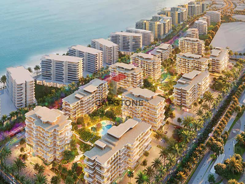 Luxury Living l Maids Room | Beach Access | Hot Luxury Living l Maids Room | Beach Access | Hot
