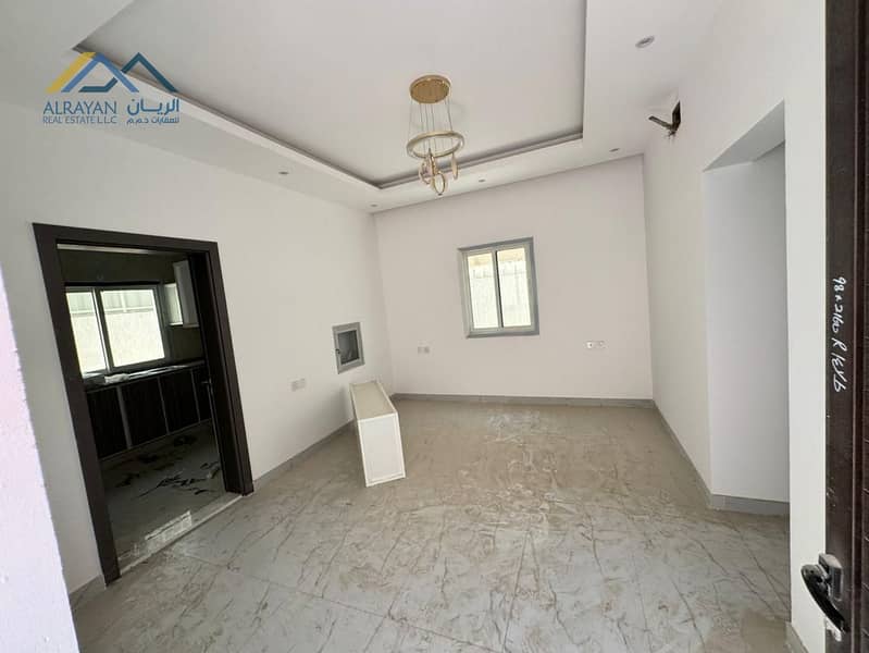 32 cad46ec6-5499-4196-959f-dd45e347ce55. jpg