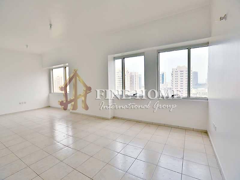 4BR Apartment in Elctra Street