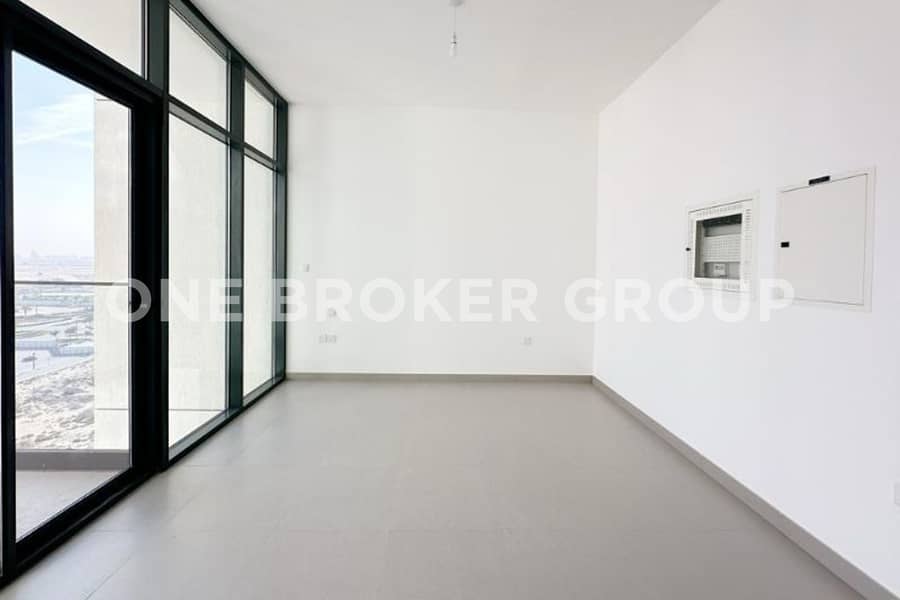Best Priced | Pool View | Vacant on Transfer
