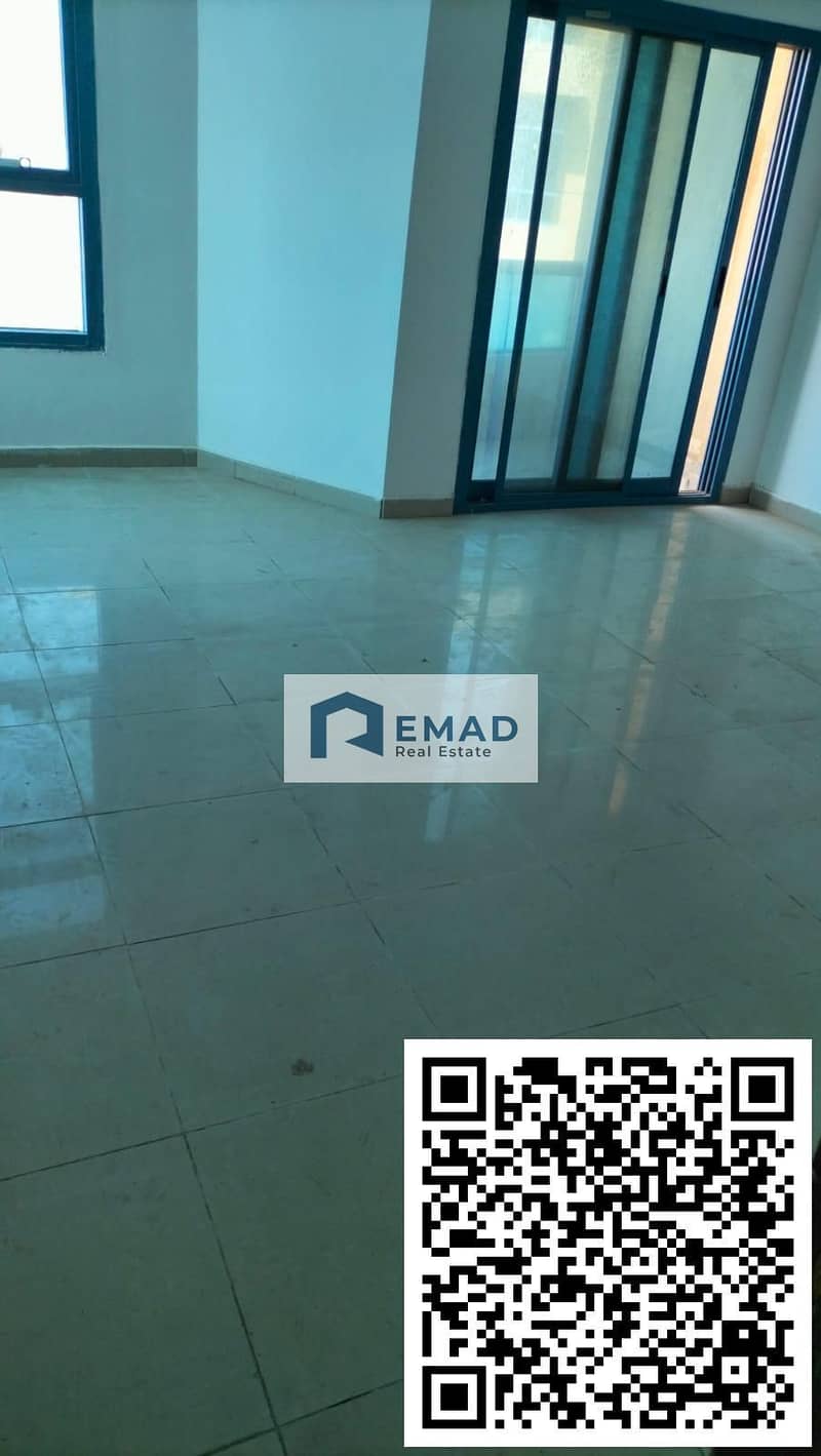 12 f989cba2-d024-4300-9cbb-edb4632c73b4. jpg