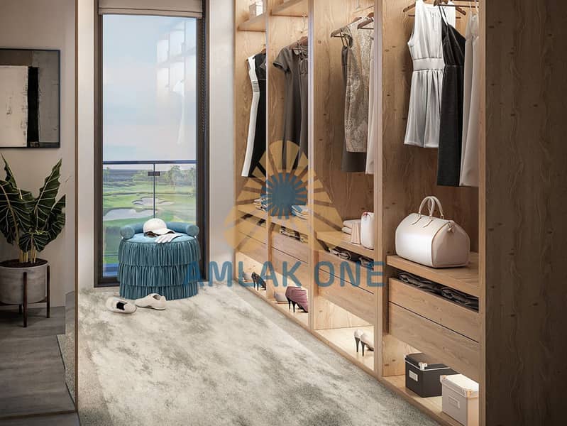6 ALDAR_YasAcres02_CGI29_4XS-Closet_05. jpg