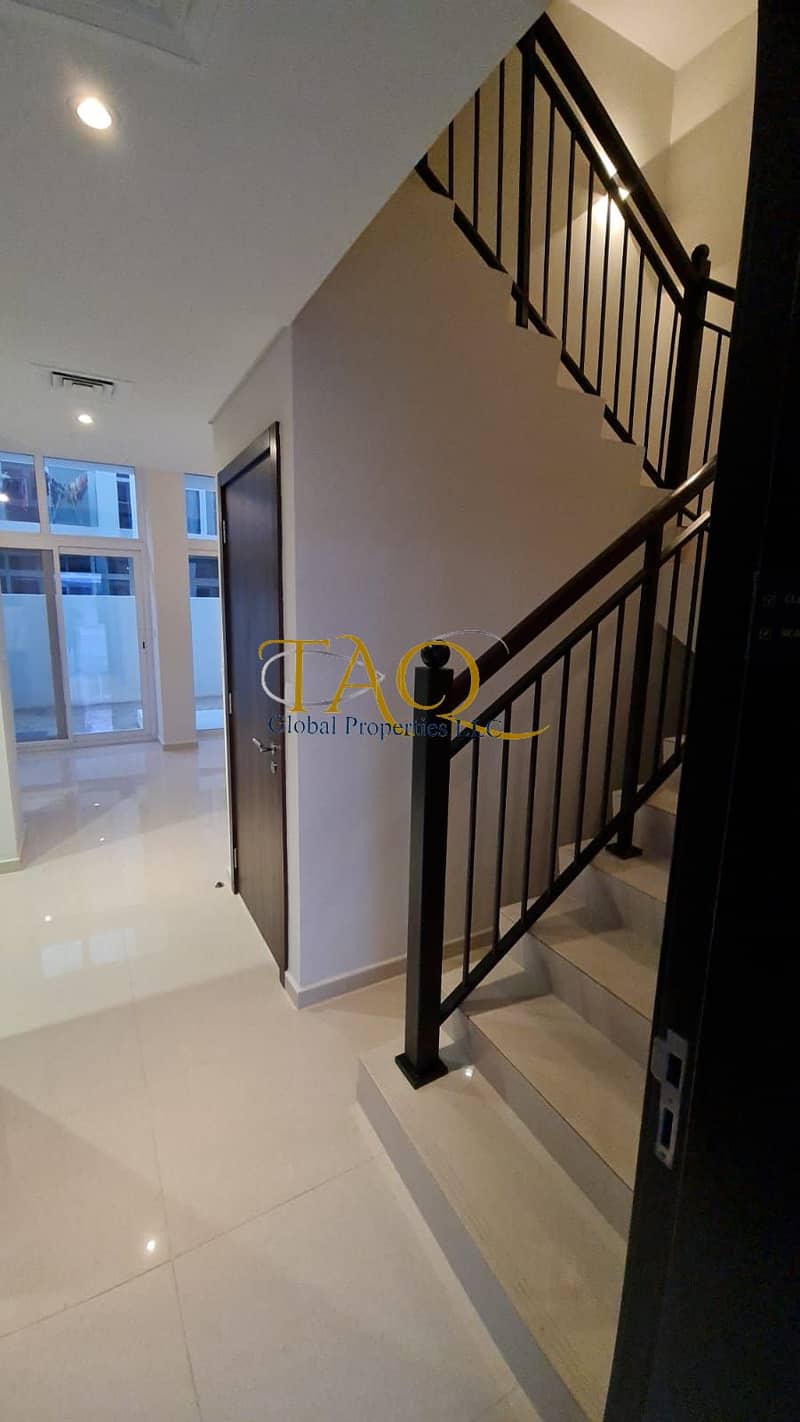 15 479aed40-29f1-4061-8187-d78fbde5d3bd. jpg