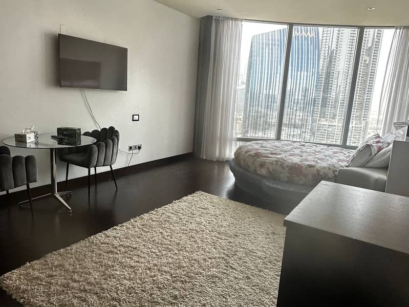 vacant_beautiful_view_burj_Khalifa_contact_now-8. jpg