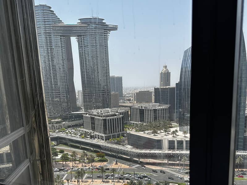 10 vacant_beautiful_view_burj_Khalifa_contact_now-6. jpg