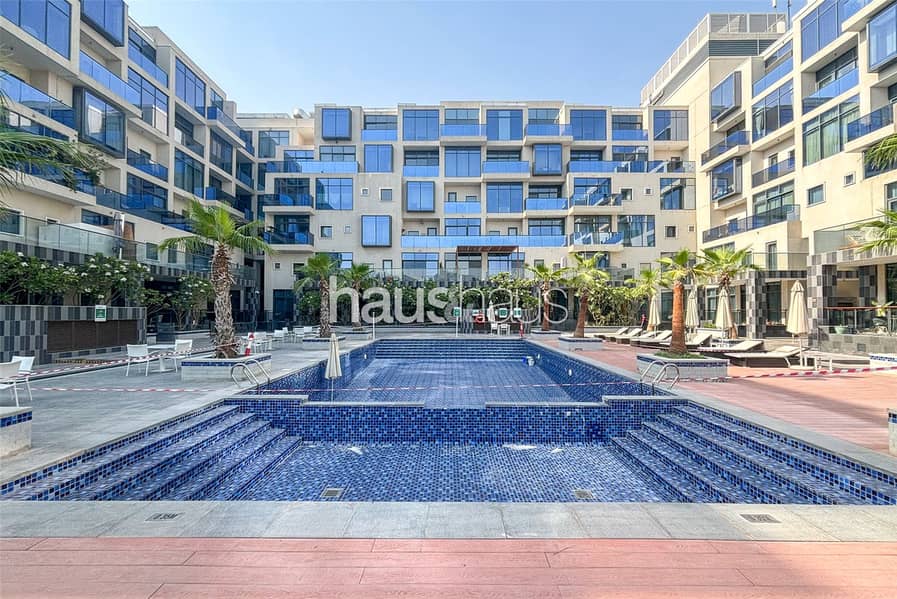 Vacant | Spacious Unit | Modern | High Floor Vacant | Spacious Unit | Modern | High Floor