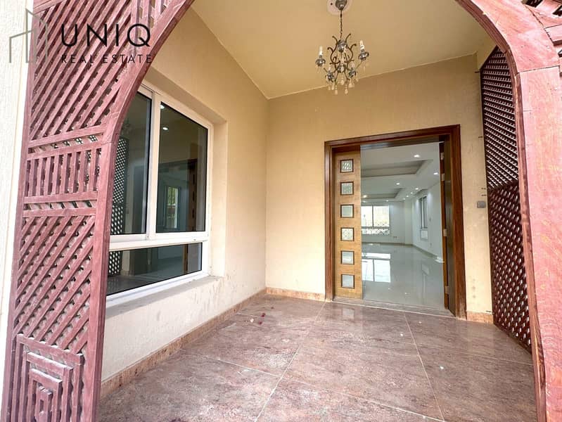 9 Main Entrance. jpeg