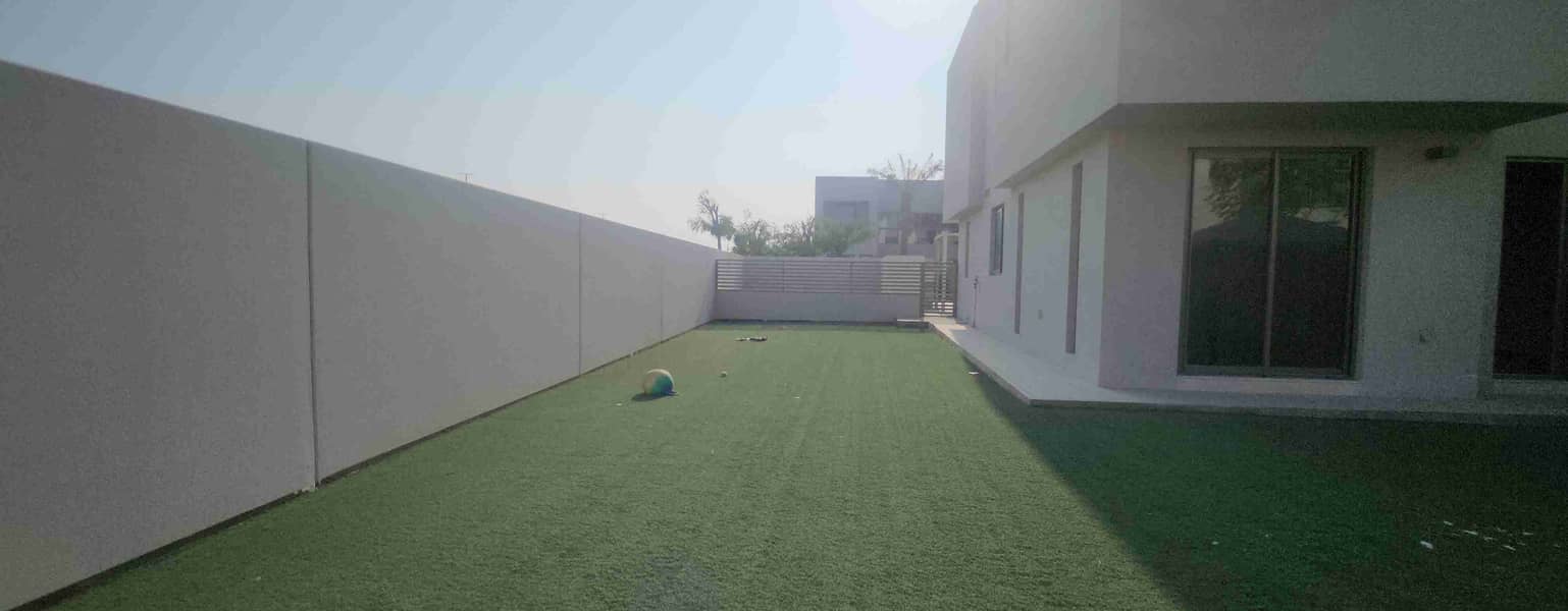 11 1000133862. jpg
