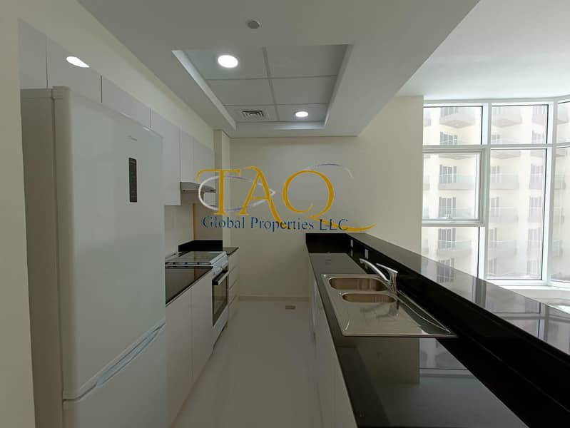6 71aff584-dbcc-4d27-b63a-26ee3f906a93. jpg