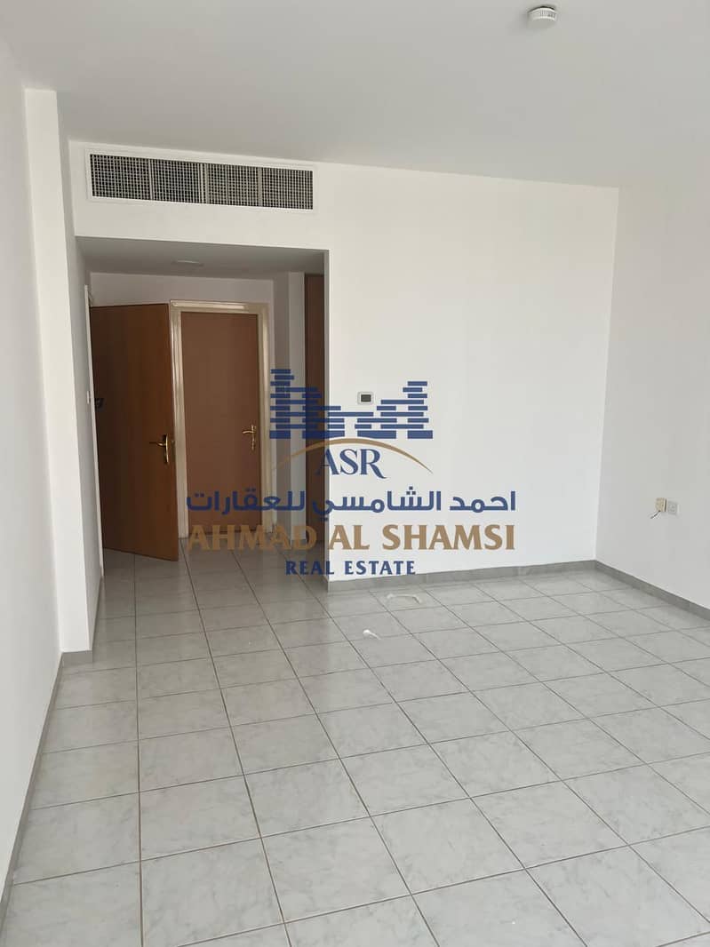 20 Rivera 2bedroom 10Floor +Miad normal view16. jpg