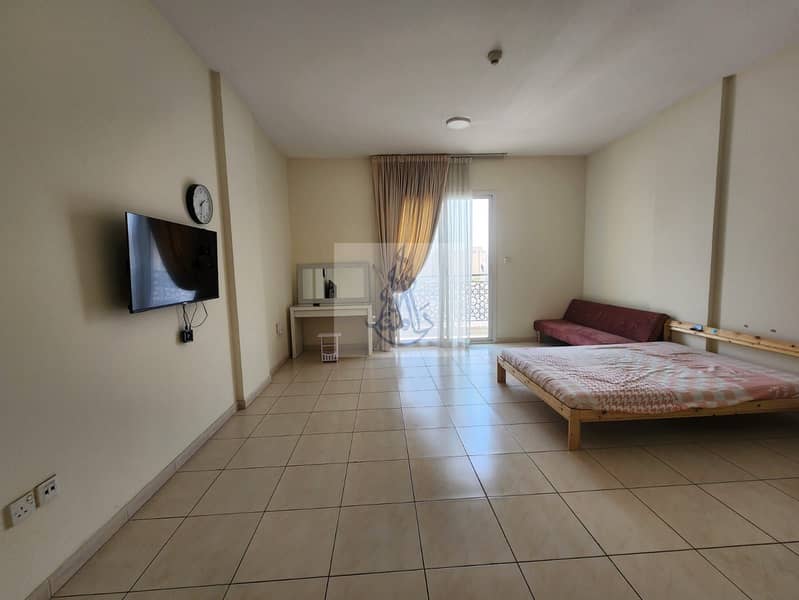 4 bd07b252-baac-41c6-ac38-59137d5966a9. jpg