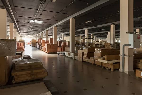 depositphotos_289073814-stock-photo-warehouse-space-boxes-furniture-goods. jpg depositphotos_289073814-stock-photo-warehouse-space-boxes-furniture-goods. jpg