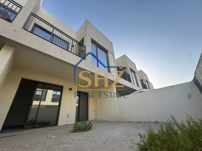 3 Bedroom Townhouse for Sale in Dubai South, Dubai - FFA20435-BF46-42FC-989E-099047D32A44_1_105_c. jpeg