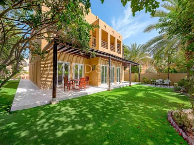 فیلا 5 غرف نوم للايجار في البحيرات، دبي - JHN_3796-Edit. jpg