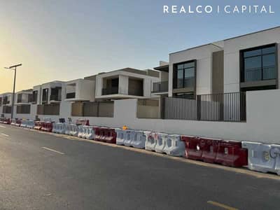 4 Bedroom Villa for Sale in Al Furjan, Dubai - Brand New Corner Unit | Walk to Amenities