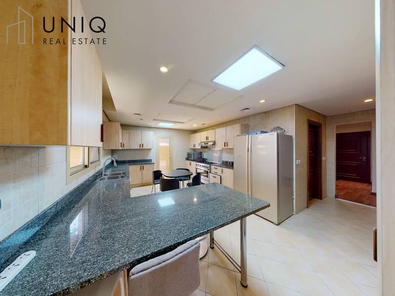 6 Kitchen 1. jpeg