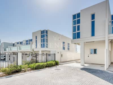 3 Bedroom Villa for Sale in DAMAC Hills 2 (Akoya by DAMAC), Dubai - 24_a08Pk00000ZvQxhIAF. jpg