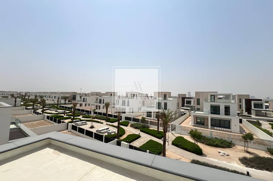 Large Plot | Spacious | Landscaped garden Large Plot | Spacious | Landscaped garden
